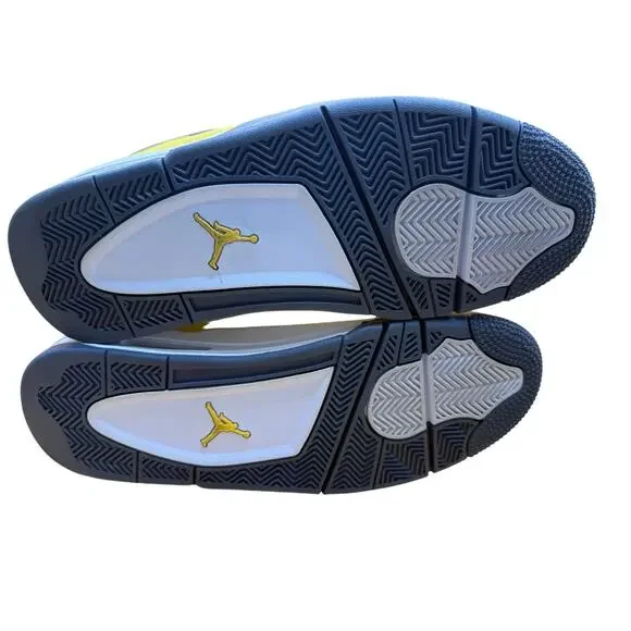 Jordan 4 Lightning Size 11 - Picture 4 of 10